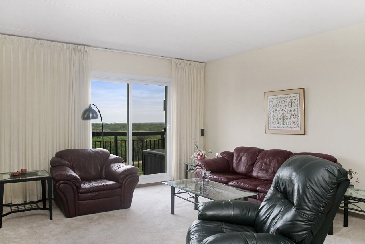 60 Whellams Lane Apartments in Kildonan Drive, Winnipeg, MB R2G 2G7