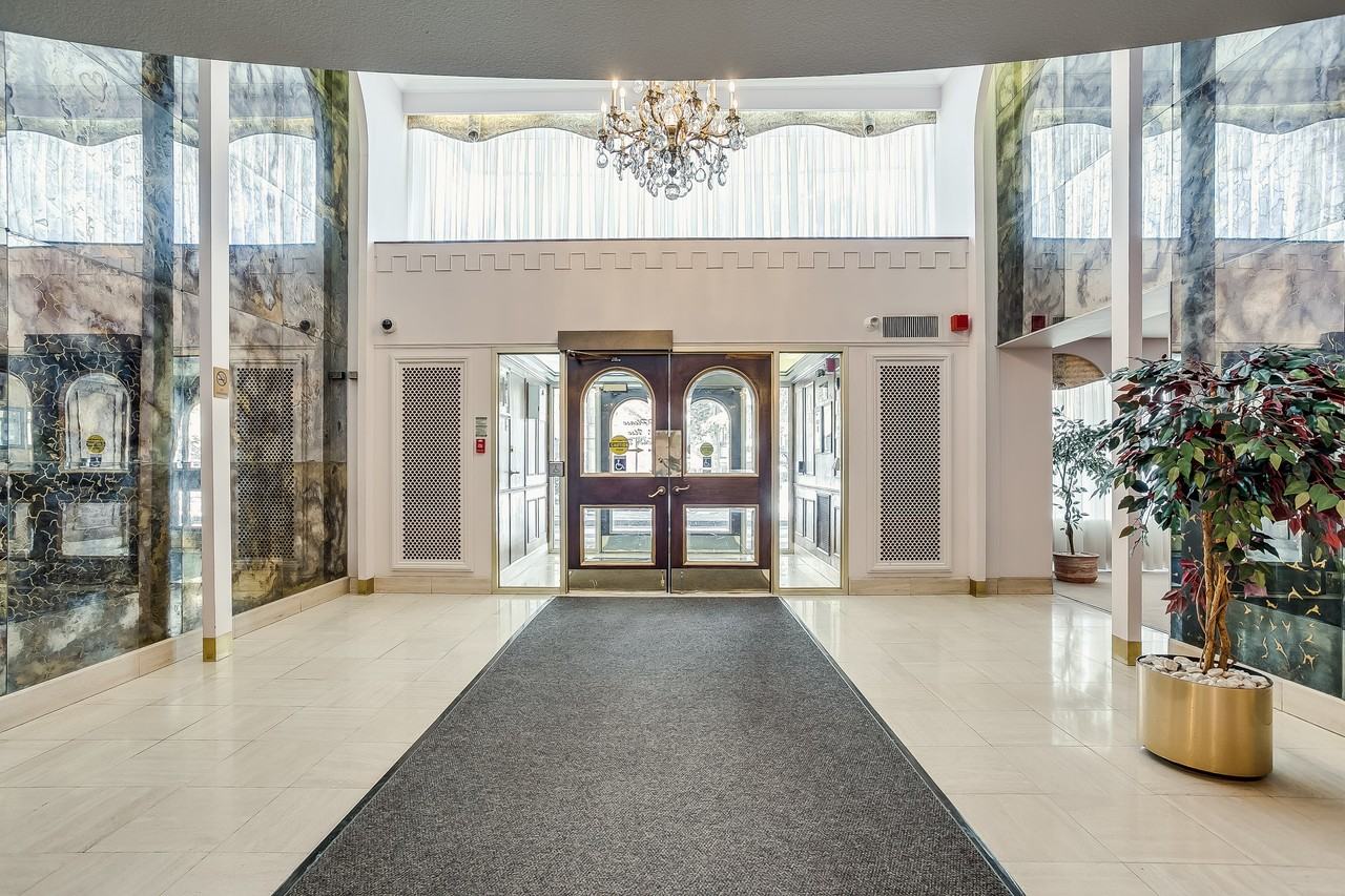 The Montebello, Toronto - Photo 6 of 9