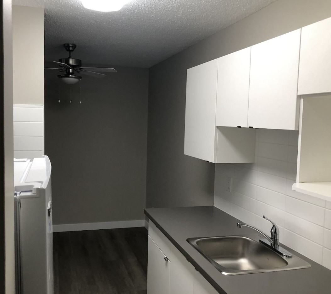 Sunnyside Gardens Apartments 727 1 Ave Nw, Calgary, AB T2N 0A2 Zumper