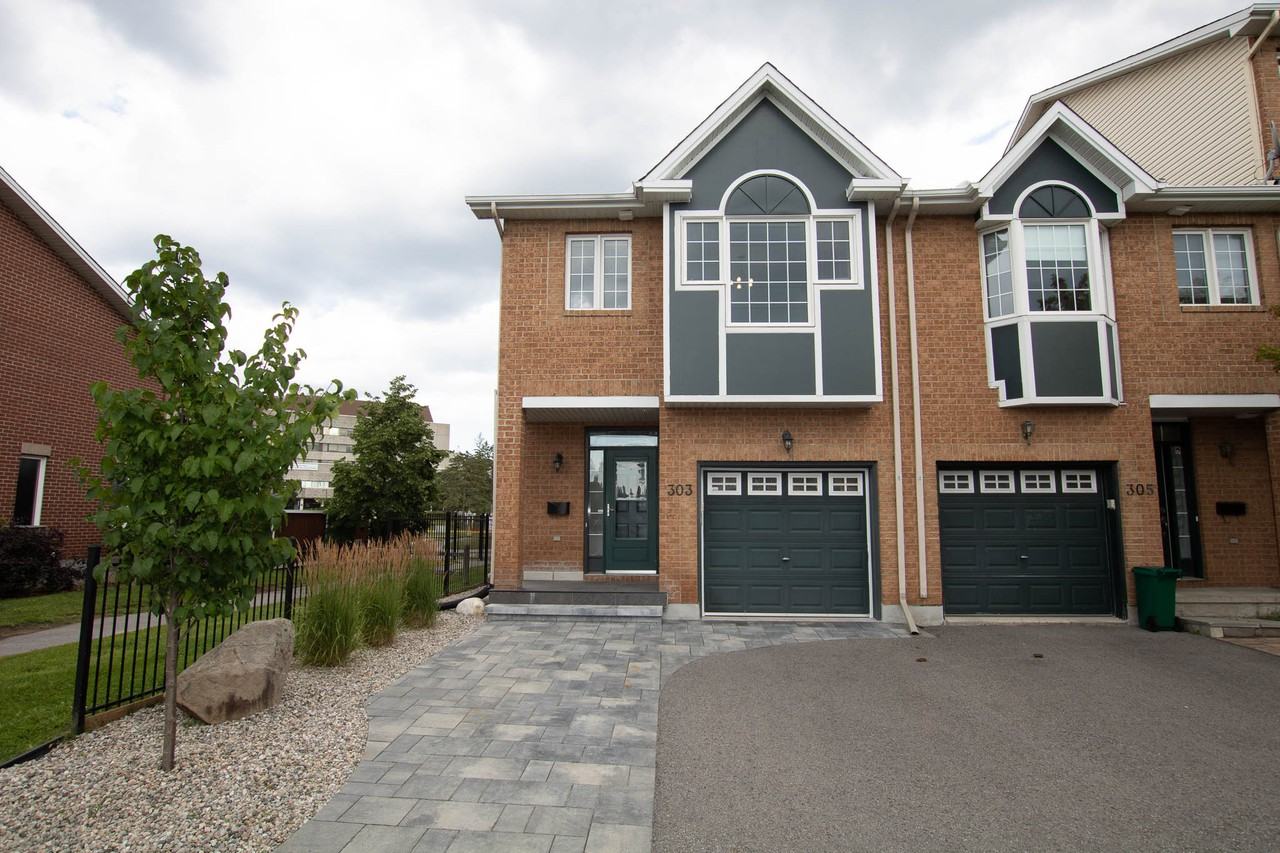 303 Freedom Pvt. Apartments 303 Freedom Pvt, Ottawa, ON K1G 6W3 Zumper