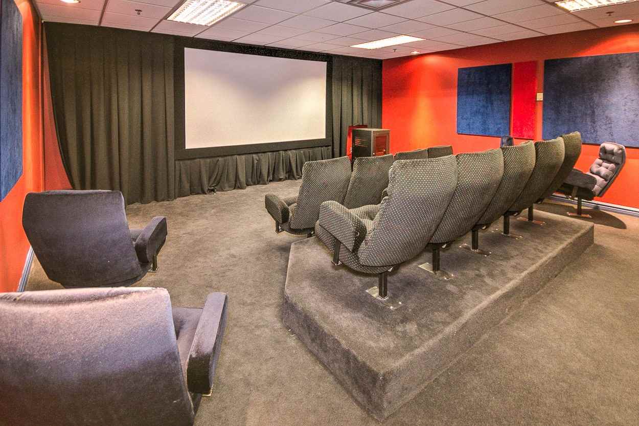 Jardins du Canal Apartments 2700 Rue RufusRockhead, Montréal, QC H3J