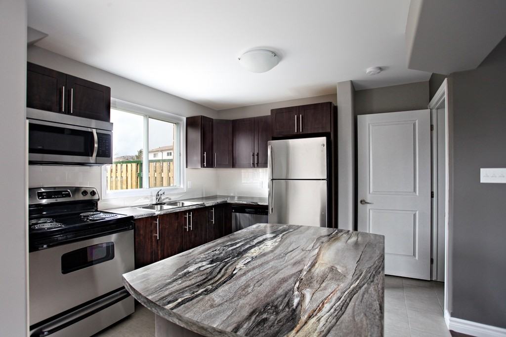 1717 Lansing Avenue Apartments 1717 Lansing Ave, Greater Sudbury, ON