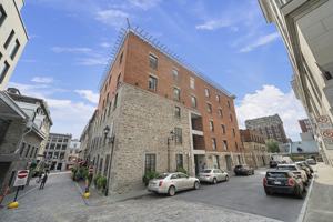 featured image of 110 Rue Sainte-Thérèse