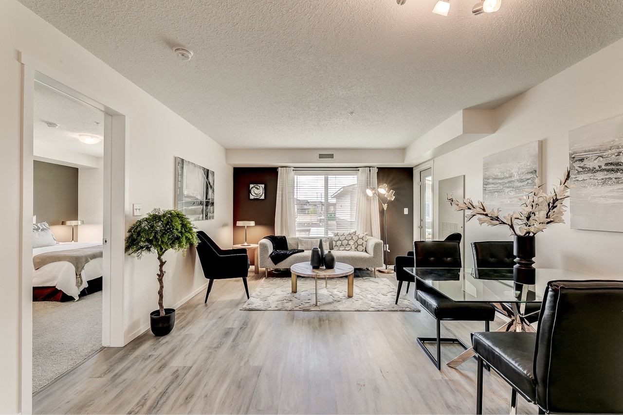 Cameron Heights Apartments in Cameron Heights, Edmonton, AB T6M 1M3