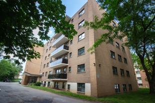 384 St Paul St - Photo 1 of 1