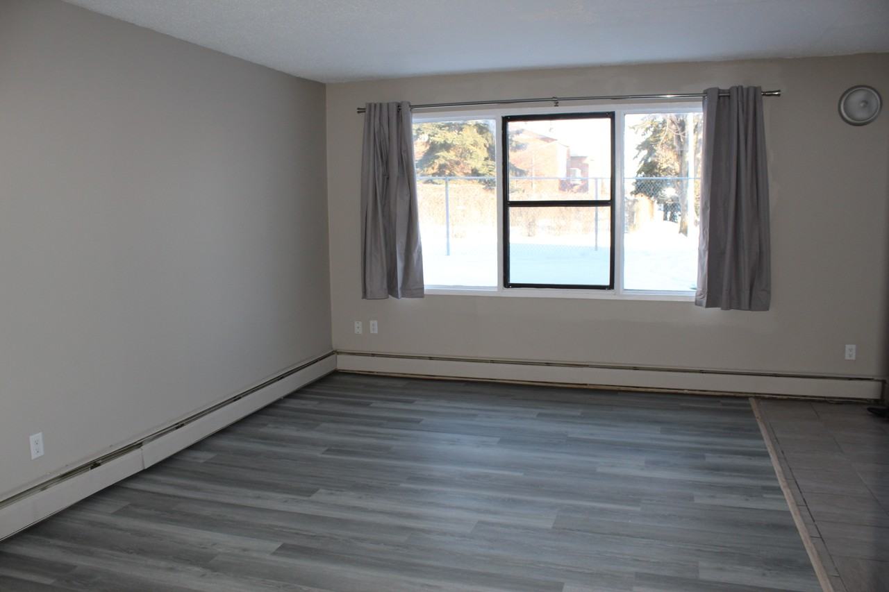 Clareview Court Apartments 3820 134 Ave Nw, Edmonton, AB T5A 3J8 Zumper