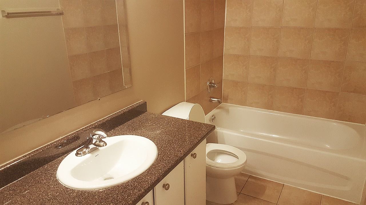 Mainstreet Estates Apartments 10736 150 St, Surrey, BC V3R 4C5 Zumper