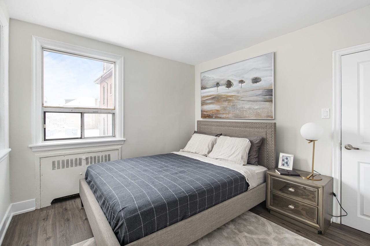 113123 Emerald St. S. Apartments in Stinson, Hamilton, ON L8N 2V4 Zumper