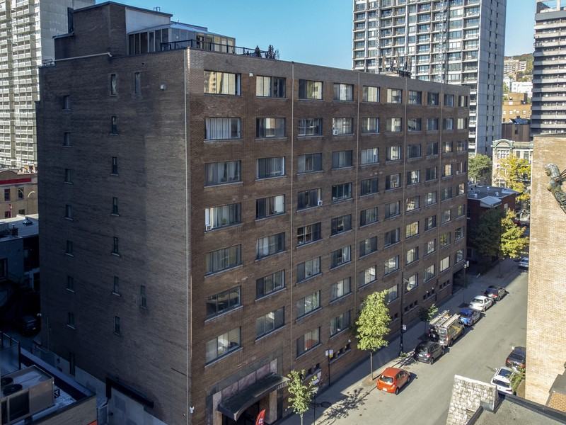 L'Esplanade Apartments - Photo 3 of 22