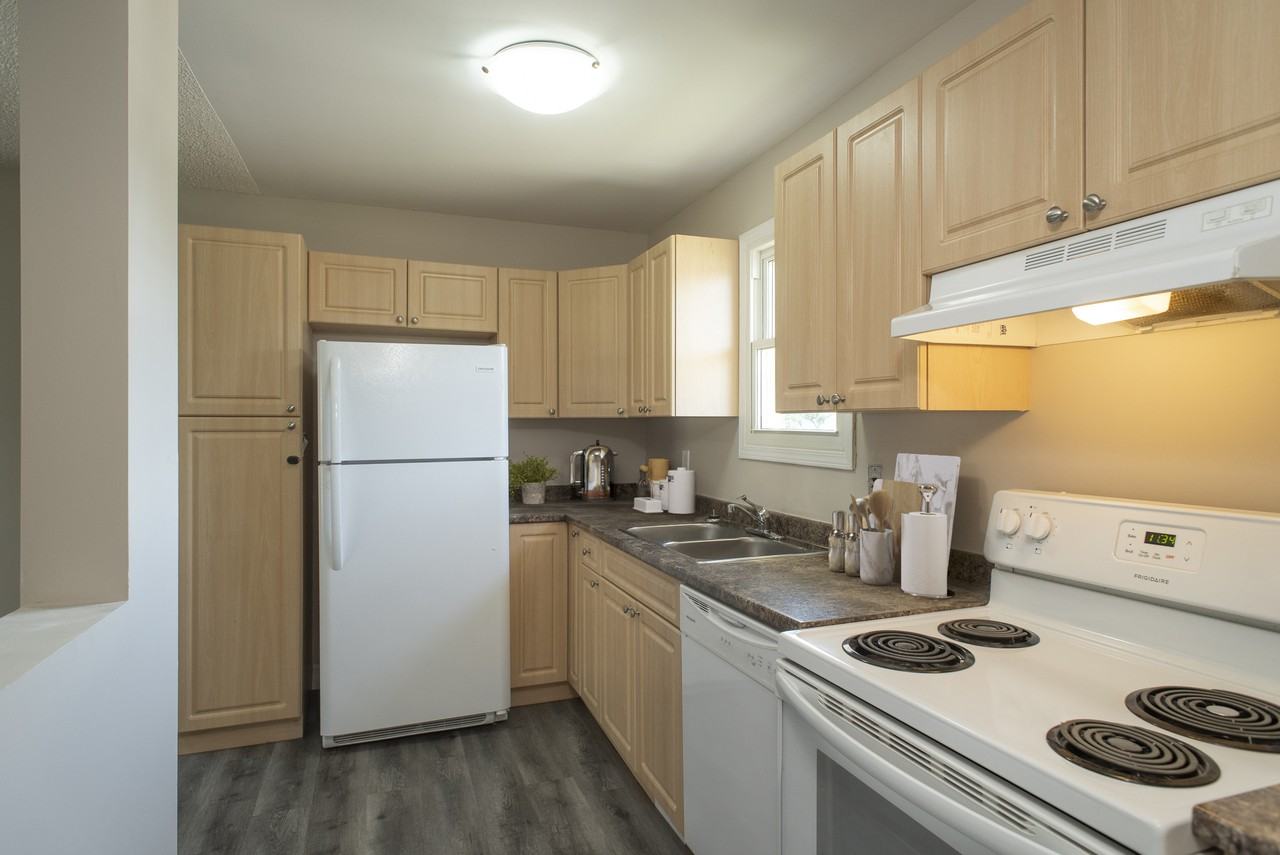 Creekview Estates - Photo 4 of 27