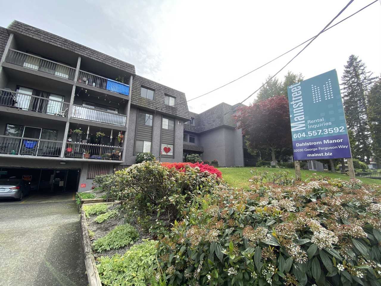 3 Bedroom Apartments for Rent in Abbotsford, BC 25 Rentals Zumper