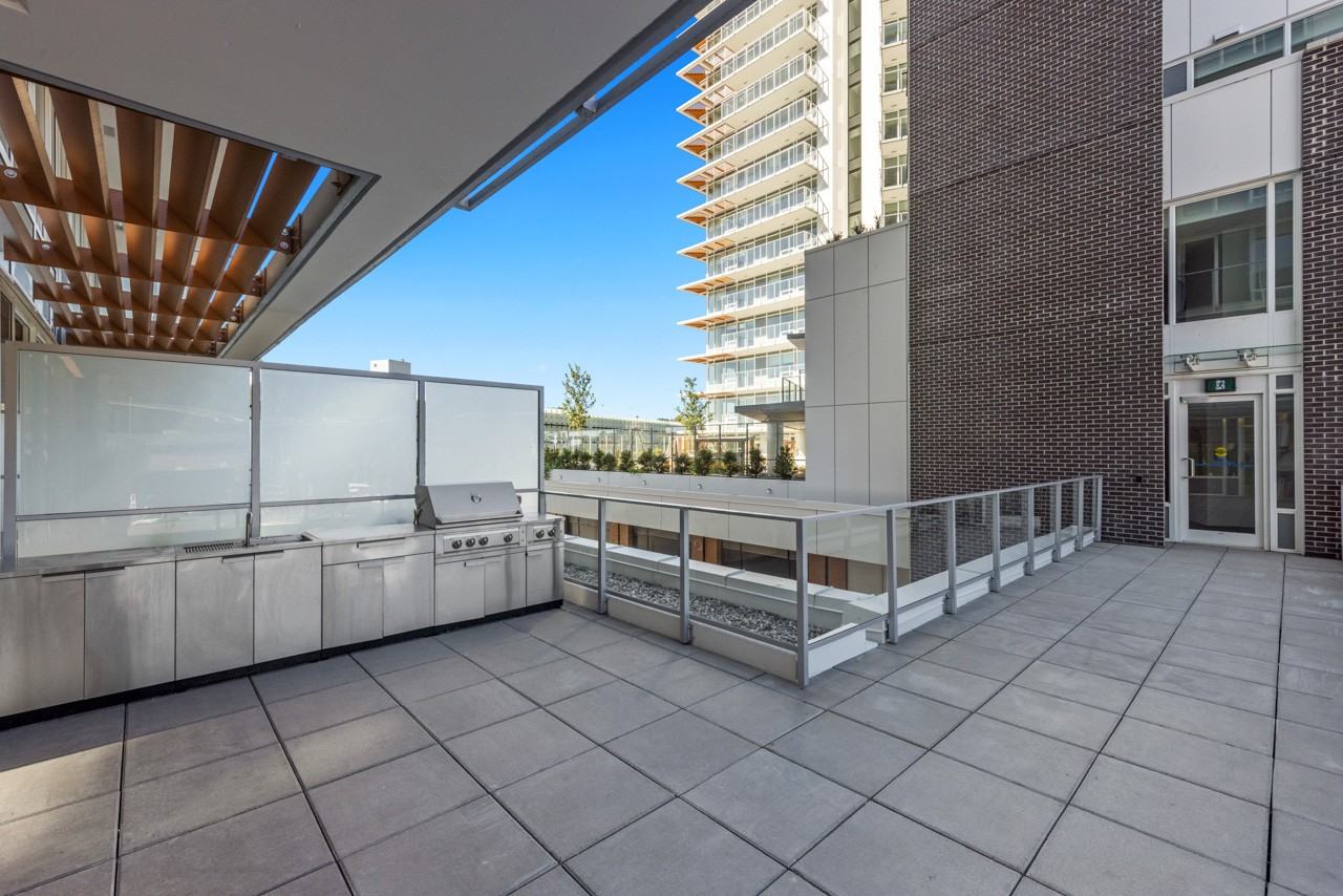 Gateway Residences Park Royal Apartments 752 Marine Dr, West