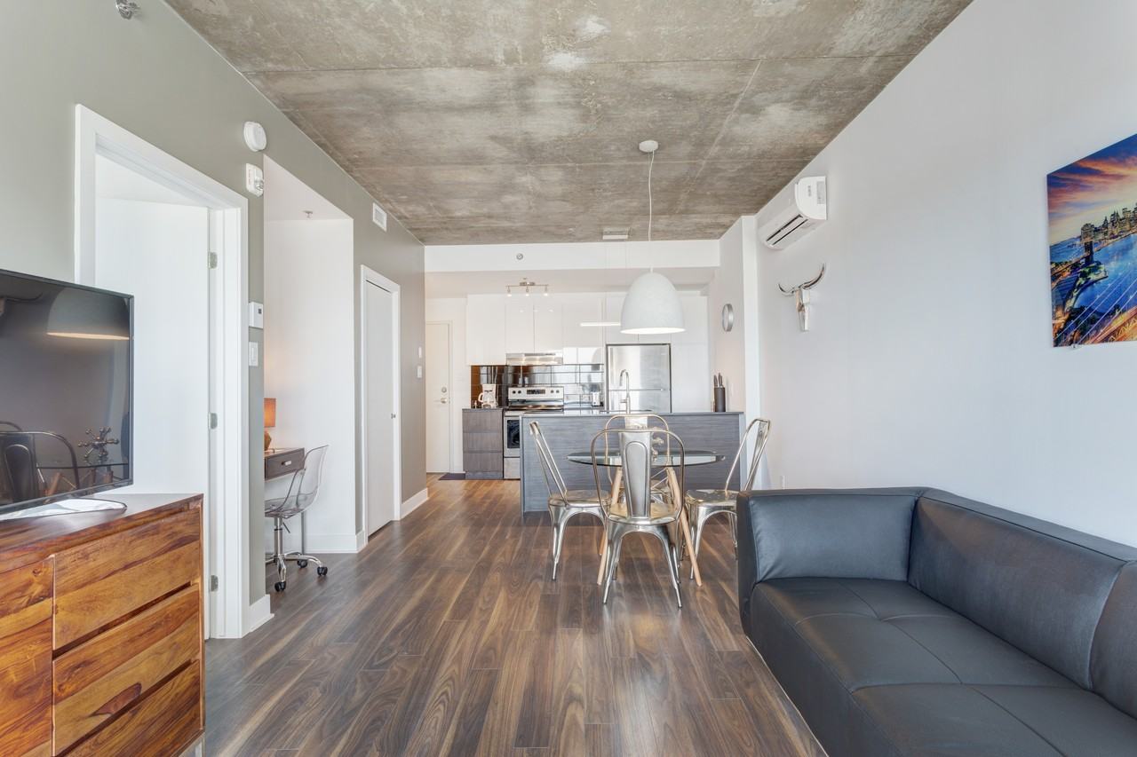 Lumeo - Photo 2 of 49