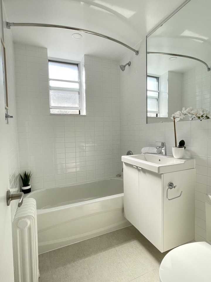 1477 Birchmount Road - Photo 6 of 13