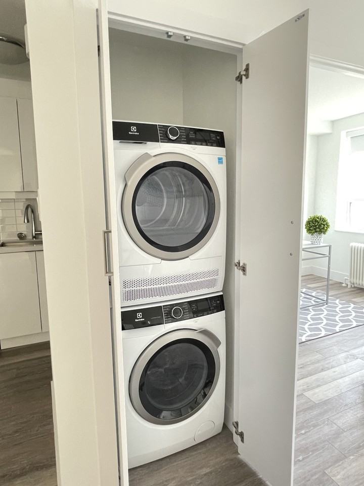 1477 Birchmount Road - Photo 7 of 13