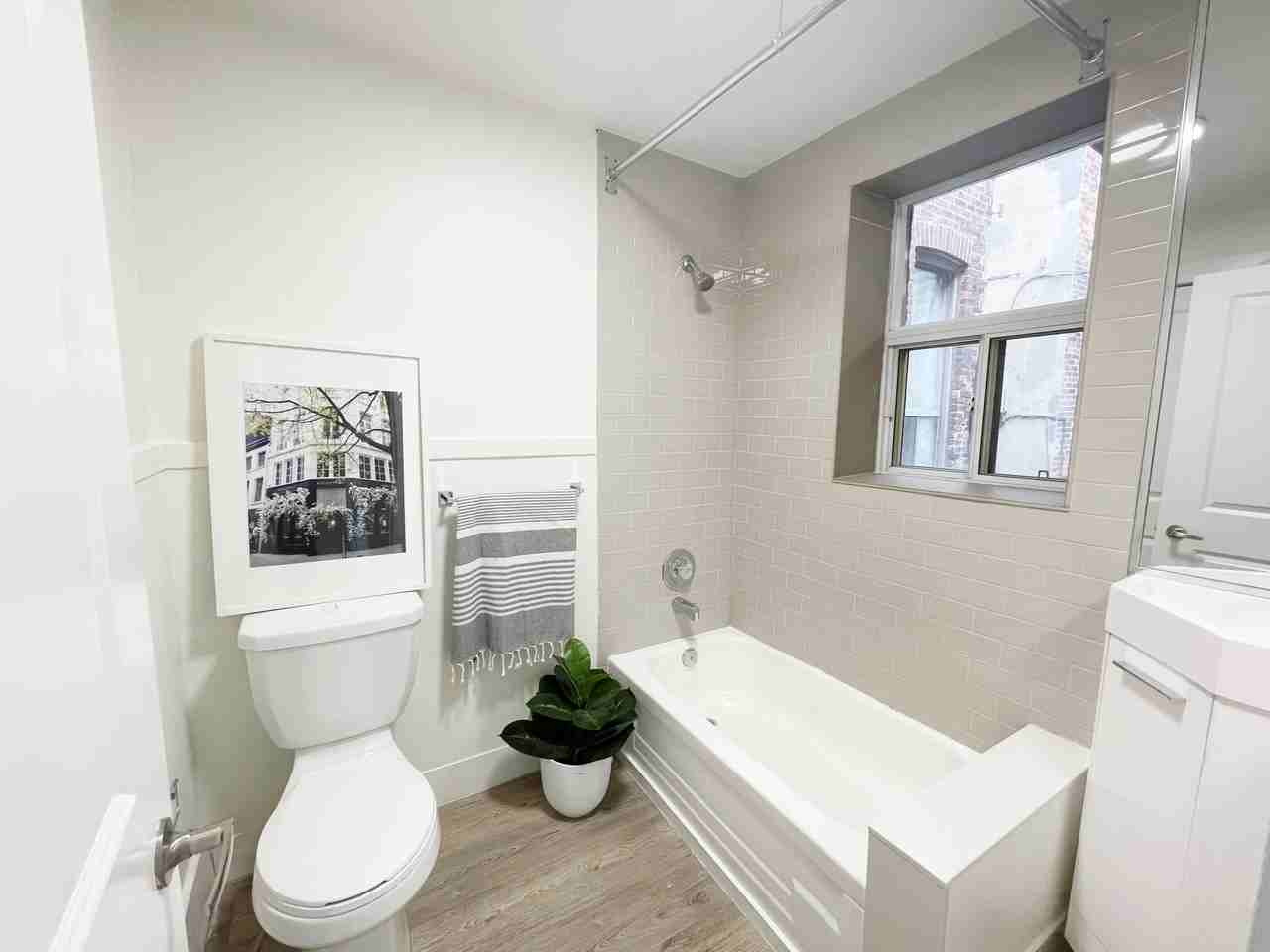 Logan Avenue Leslieville Apartments 247 Logan Ave, Toronto, ON M4M