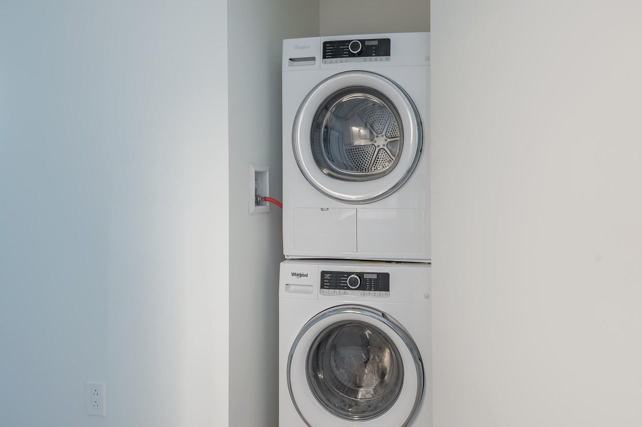 1200 Crescent - Photo 2 of 13