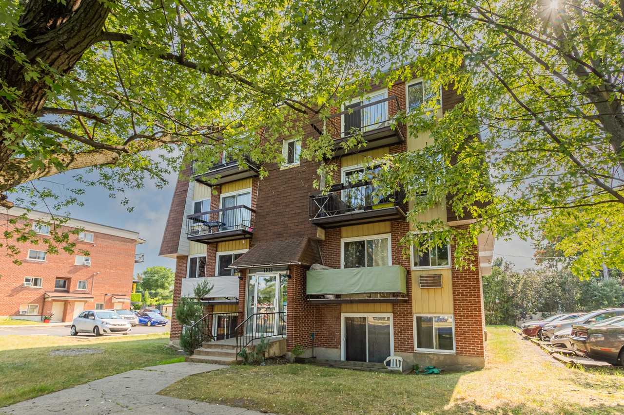 10301036 Montarville Apartments 1030 Boul De Montarville