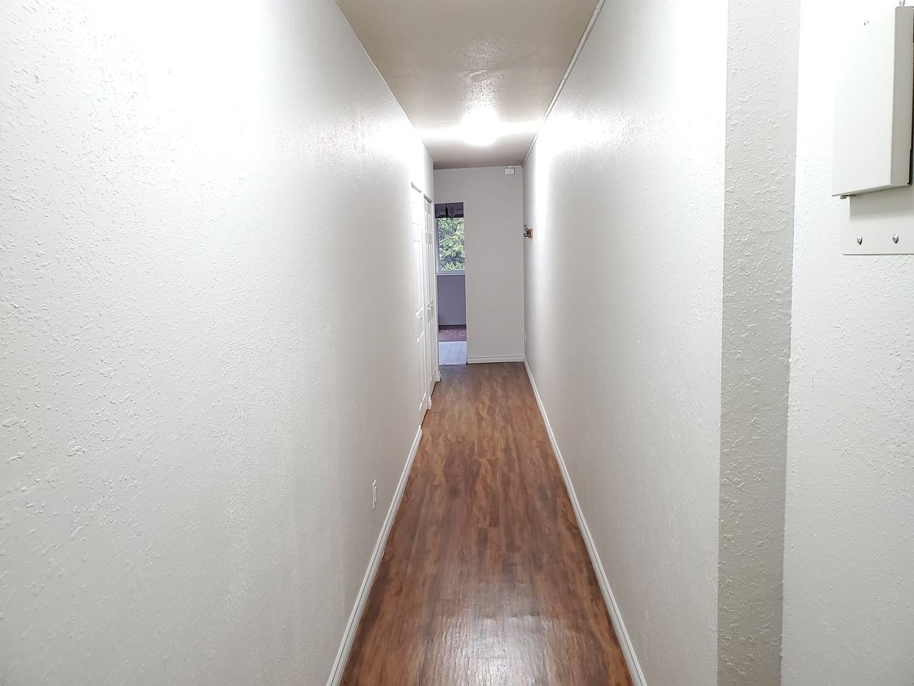 Crystal Gardens Apartments 702 Gloucester St, New Westminster, BC V3M 1K7 Zumper