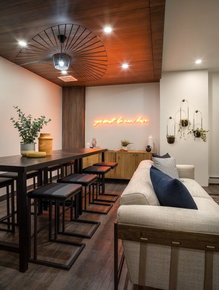 Catalyst Luxury Residences Apartments 1450 20 Ave Nw, Calgary, AB T2M