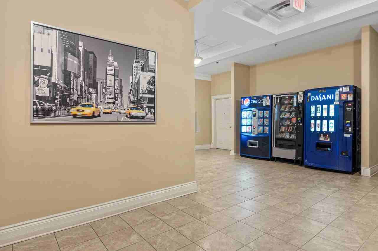 Sandy Hill Apartments 353 Friel St, Ottawa, ON K1N 7W7 Zumper