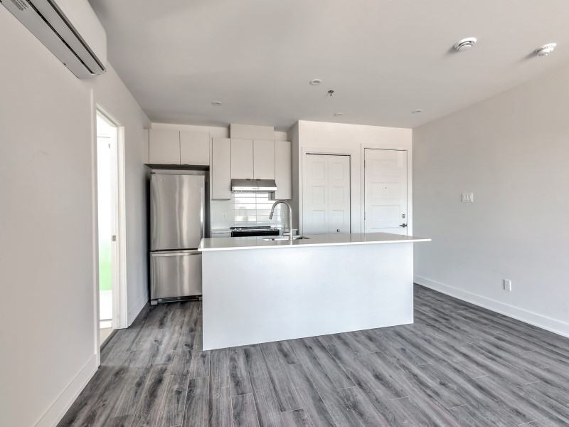 VIDA LaSalle Condos Locatifs / Condo Rentals Apartments 1011 Boul