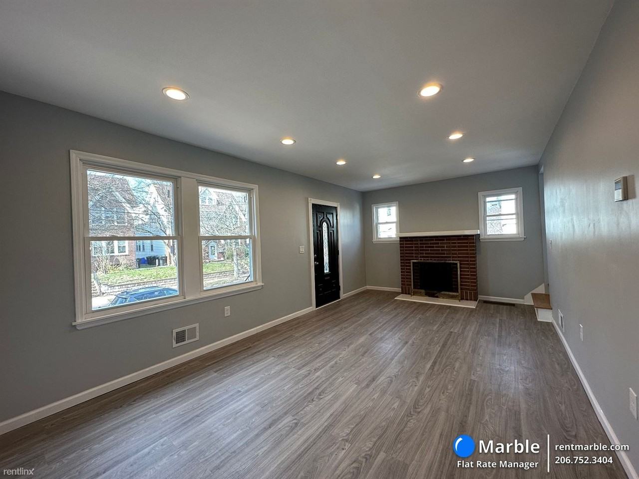 138 Hill St - Photo 2 of 17