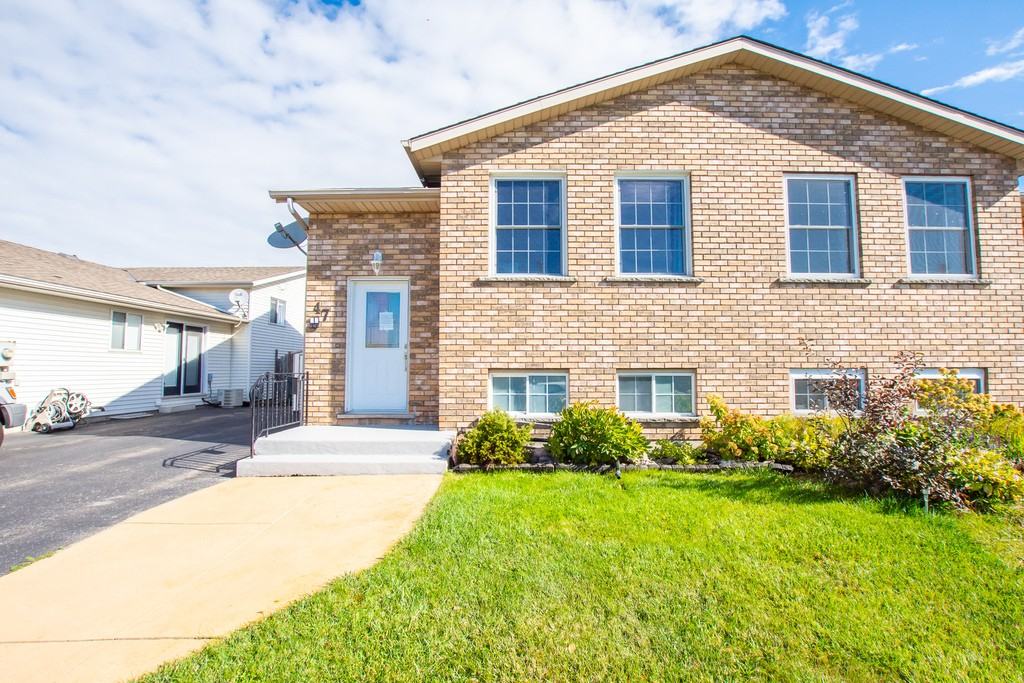 47 Waterview Court Apartments 47 Waterview Crt, Welland, ON L3C 7J1