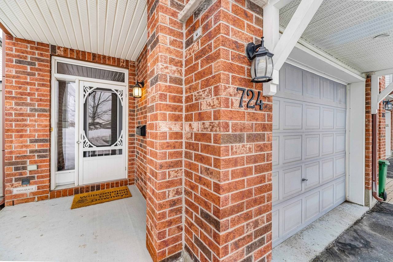 724 Cedar Creek Drive - Photo 2 of 30