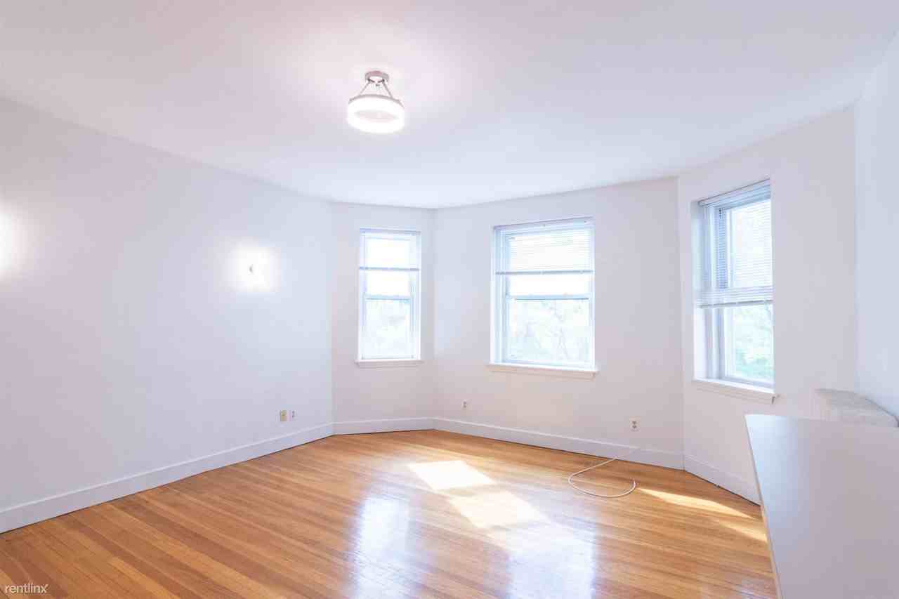 21 Westbourne Ter - Photo 3 of 9