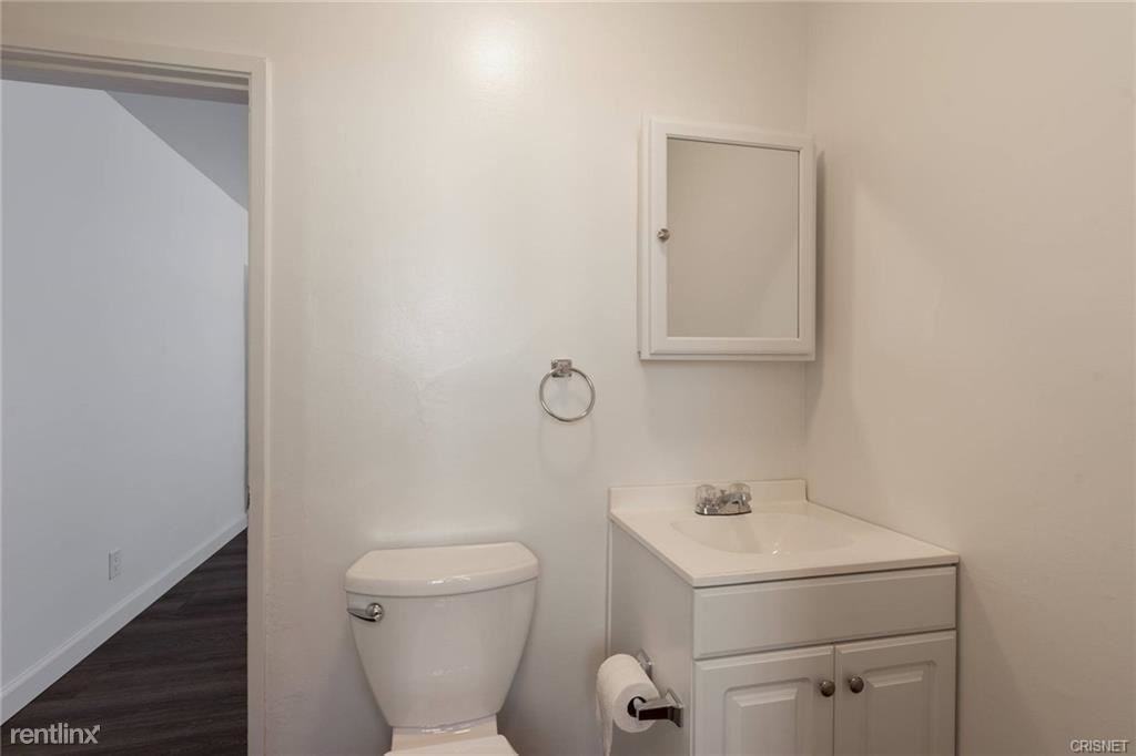 4213 Wilkinson Ave - Photo 3 of 8