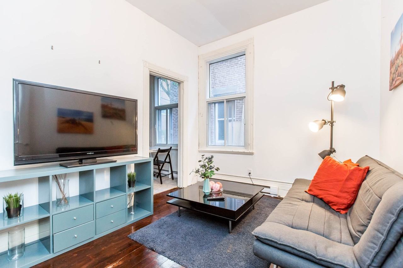 3576 Rue Clark Apartments in MiltonParc, Montréal, QC H2X 2R8 Zumper