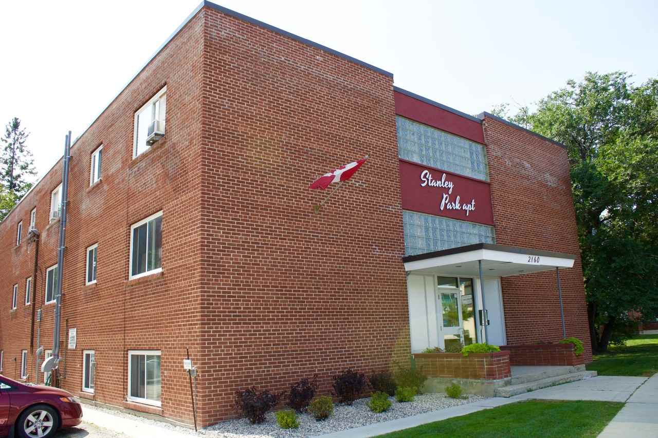 Stanley Park Apartments 2160 Portage Ave, Winnipeg, MB R3J 0M2 Zumper
