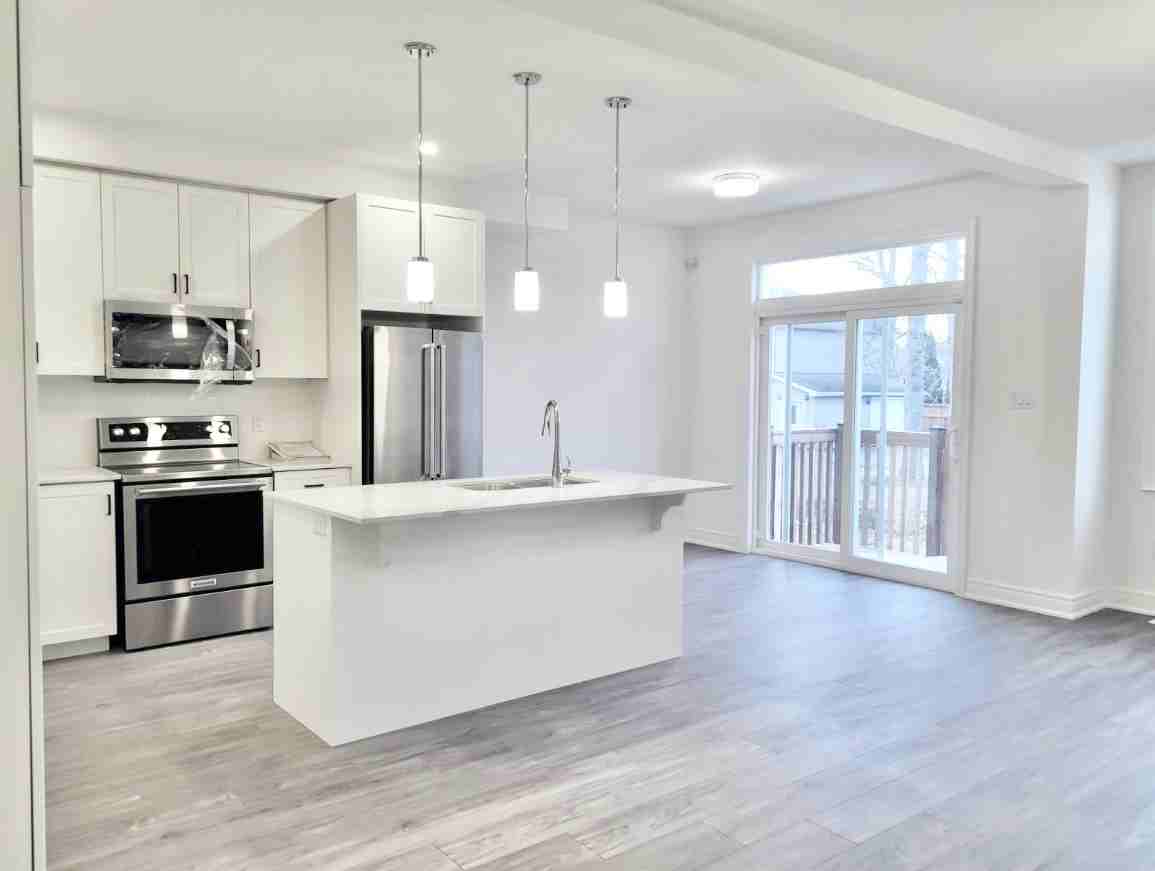 4-1 Paradise Grove, Niagara on the Lake, Ontario - Photo 3 of 29