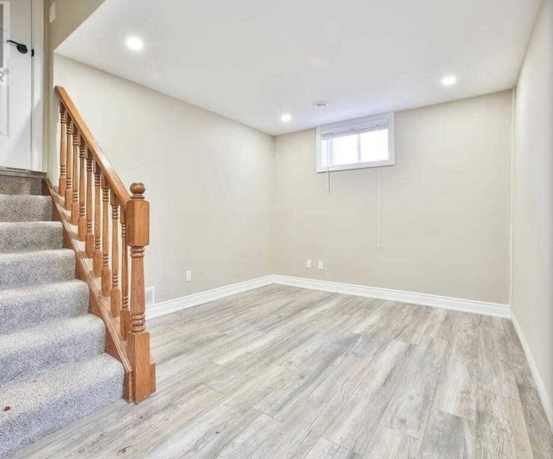 201 Bow Valley Drive Apartments 201 Bow Valley Dr, Hamilton, ON L8E