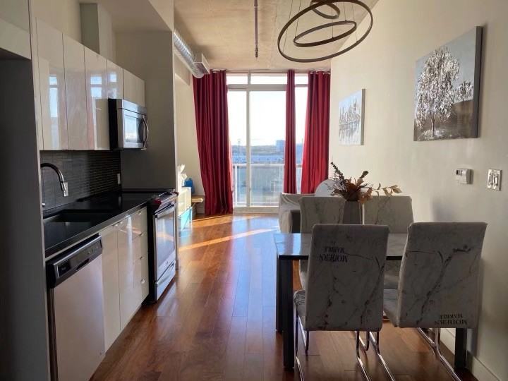 SouthPort - Photo 2 of 8