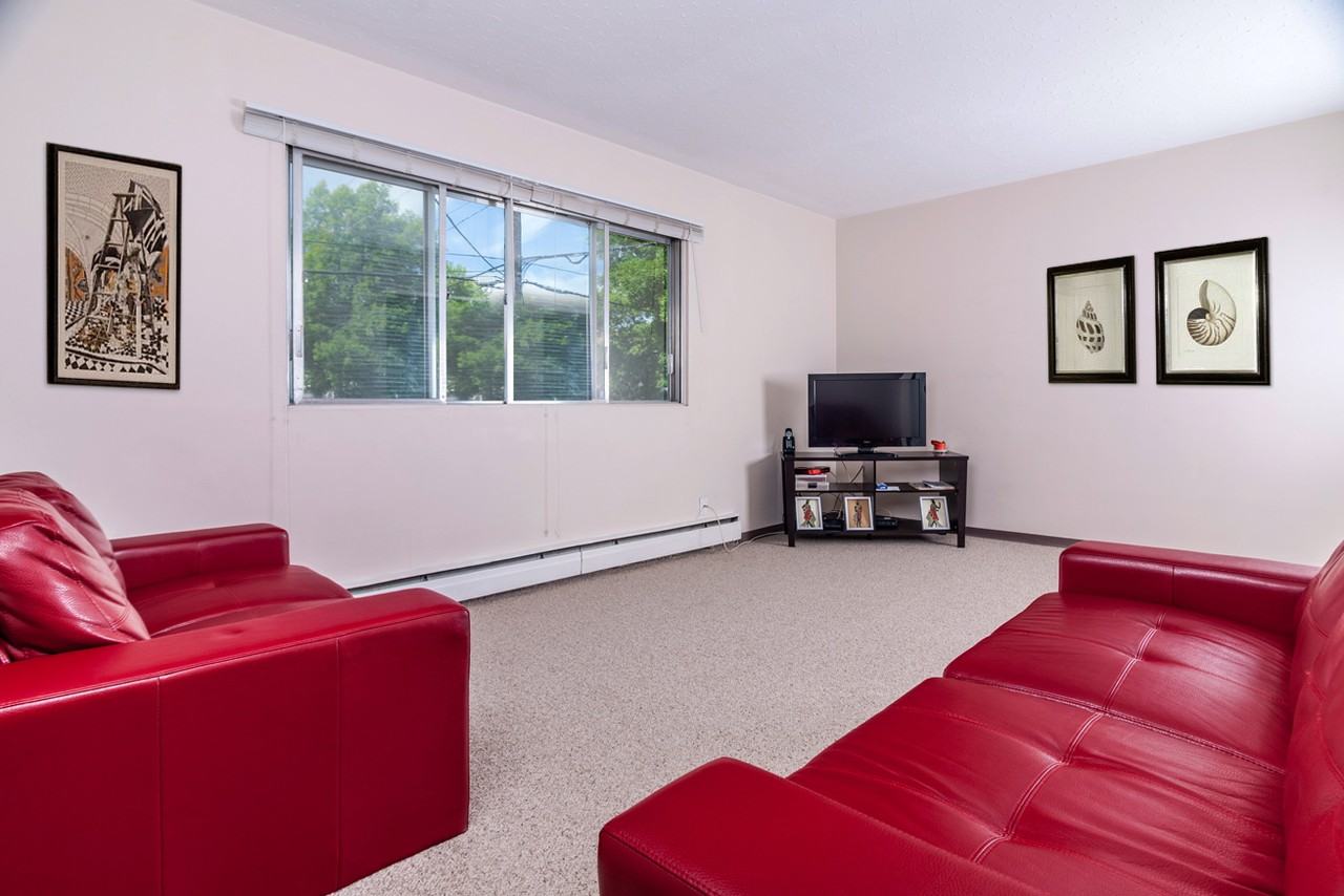 Del Apartments 10190 115 St Nw, Edmonton, AB T5K 1T5 Zumper