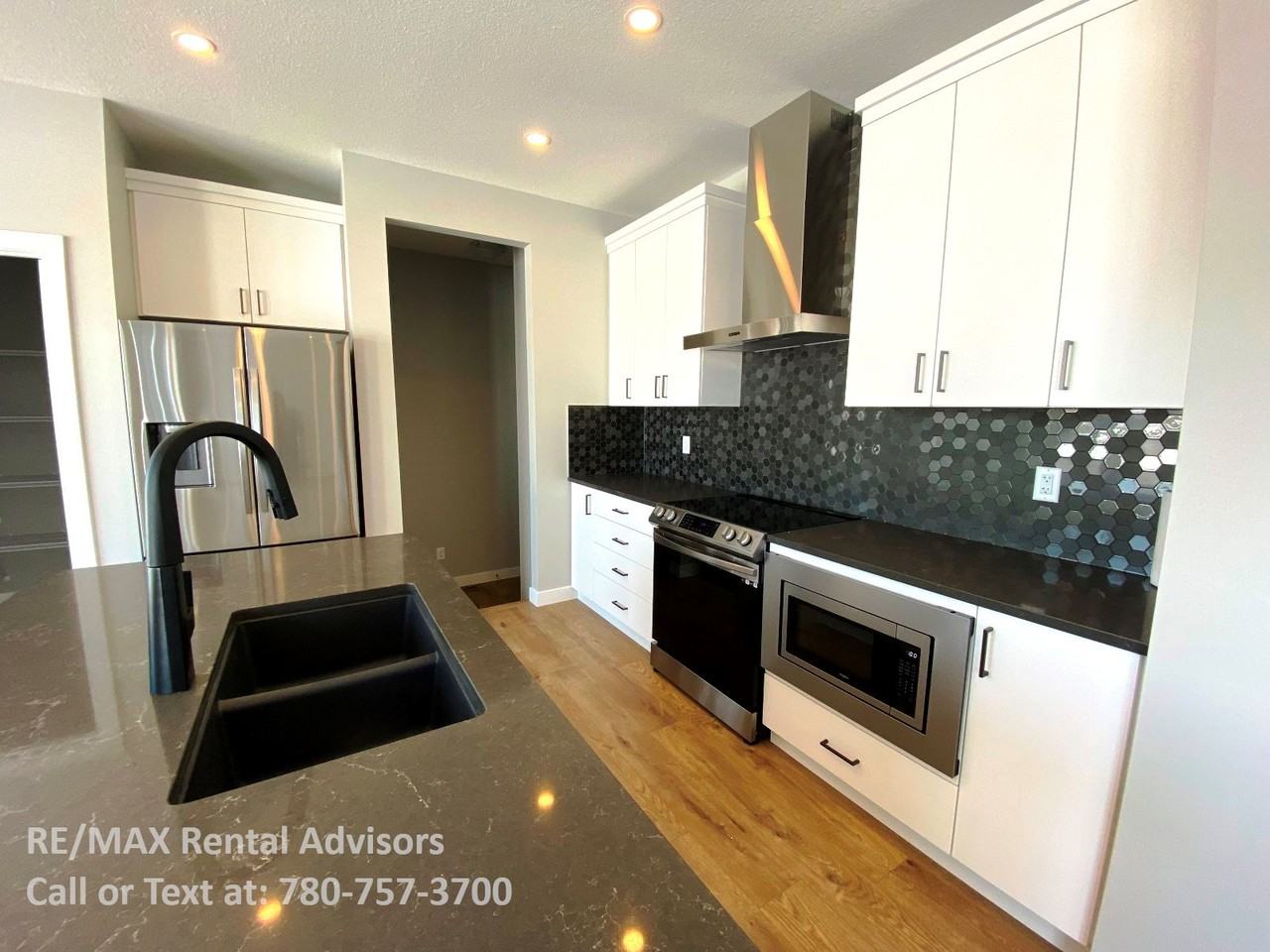 2016 206 St Nw - Photo 3 of 20