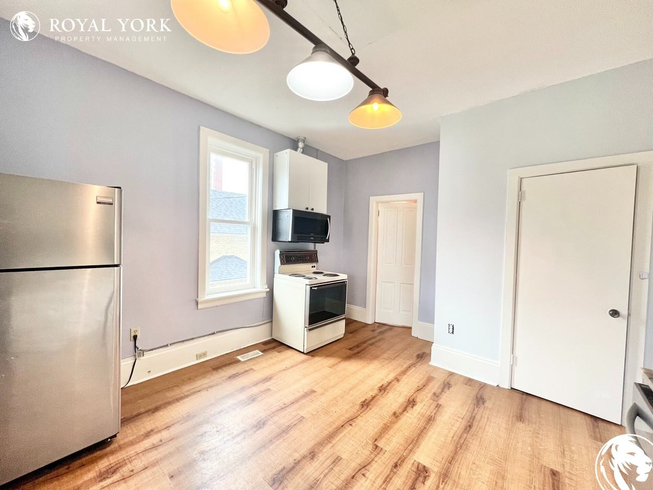 7 Clarence Pl #2 - Photo 2 of 19