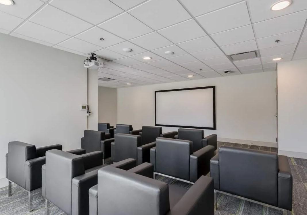 900 Carnarvon Street - Photo 4 of 15