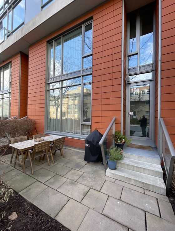 90 Stadium Rd - Photo 3 of 40