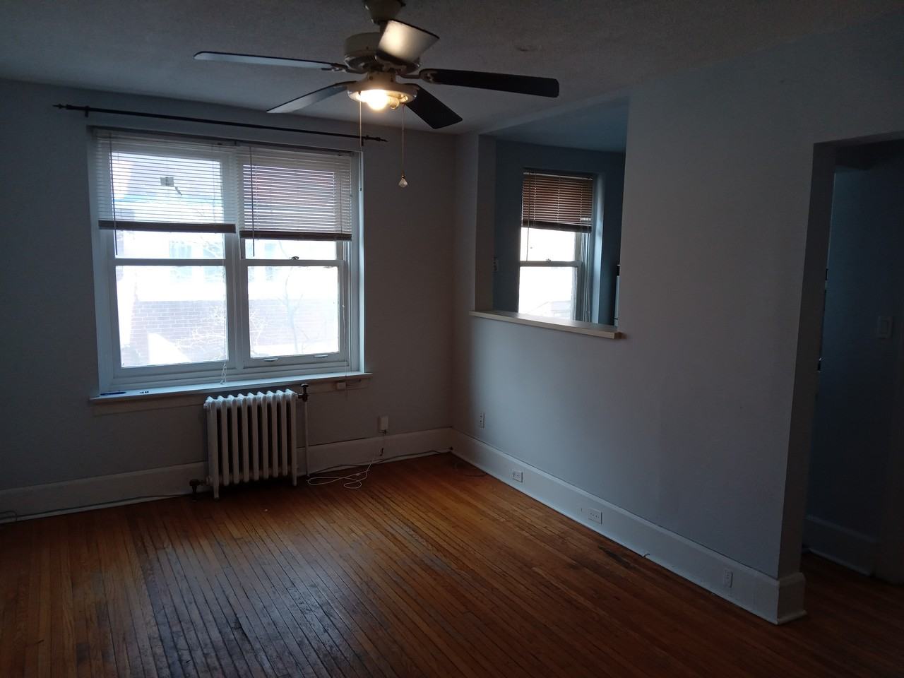 2178 Queen St E #12 - Photo 3 of 5