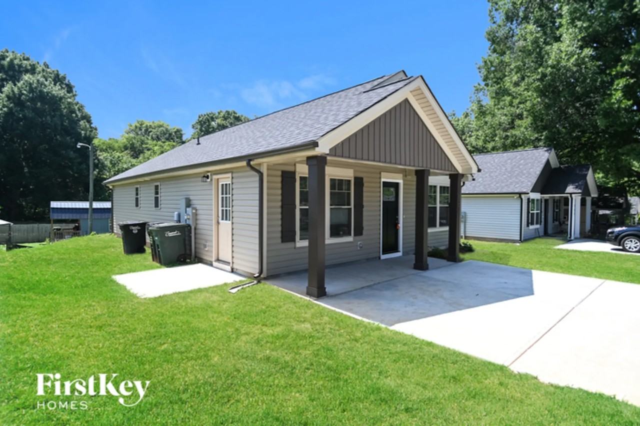 331 Pecan Ct Sw - Photo 2 of 15