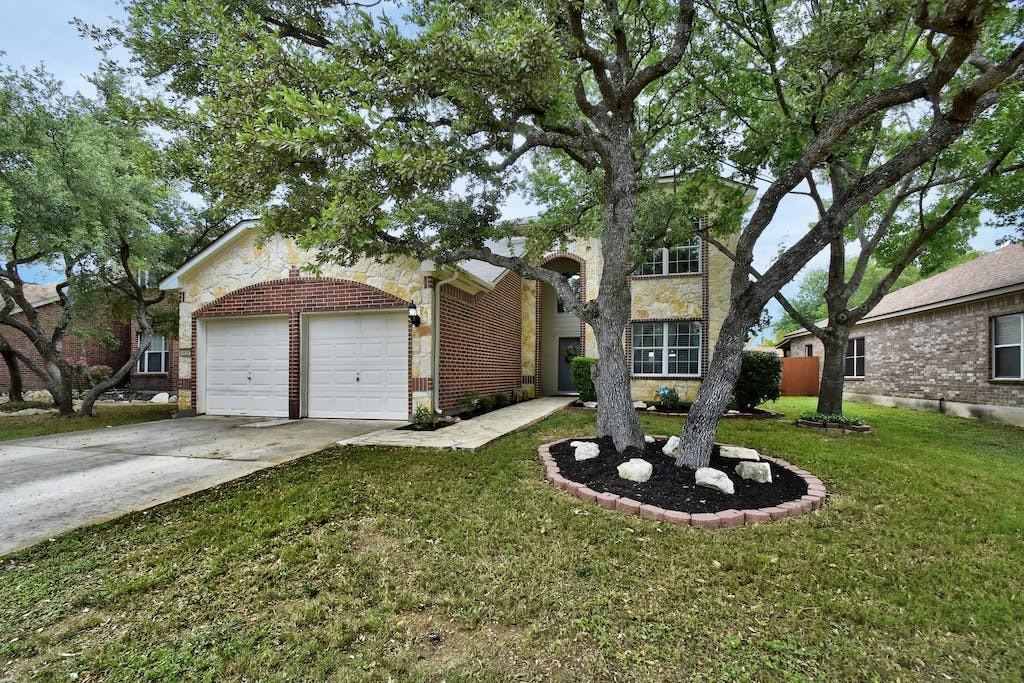 4830 James Gaines - Photo 2 of 31