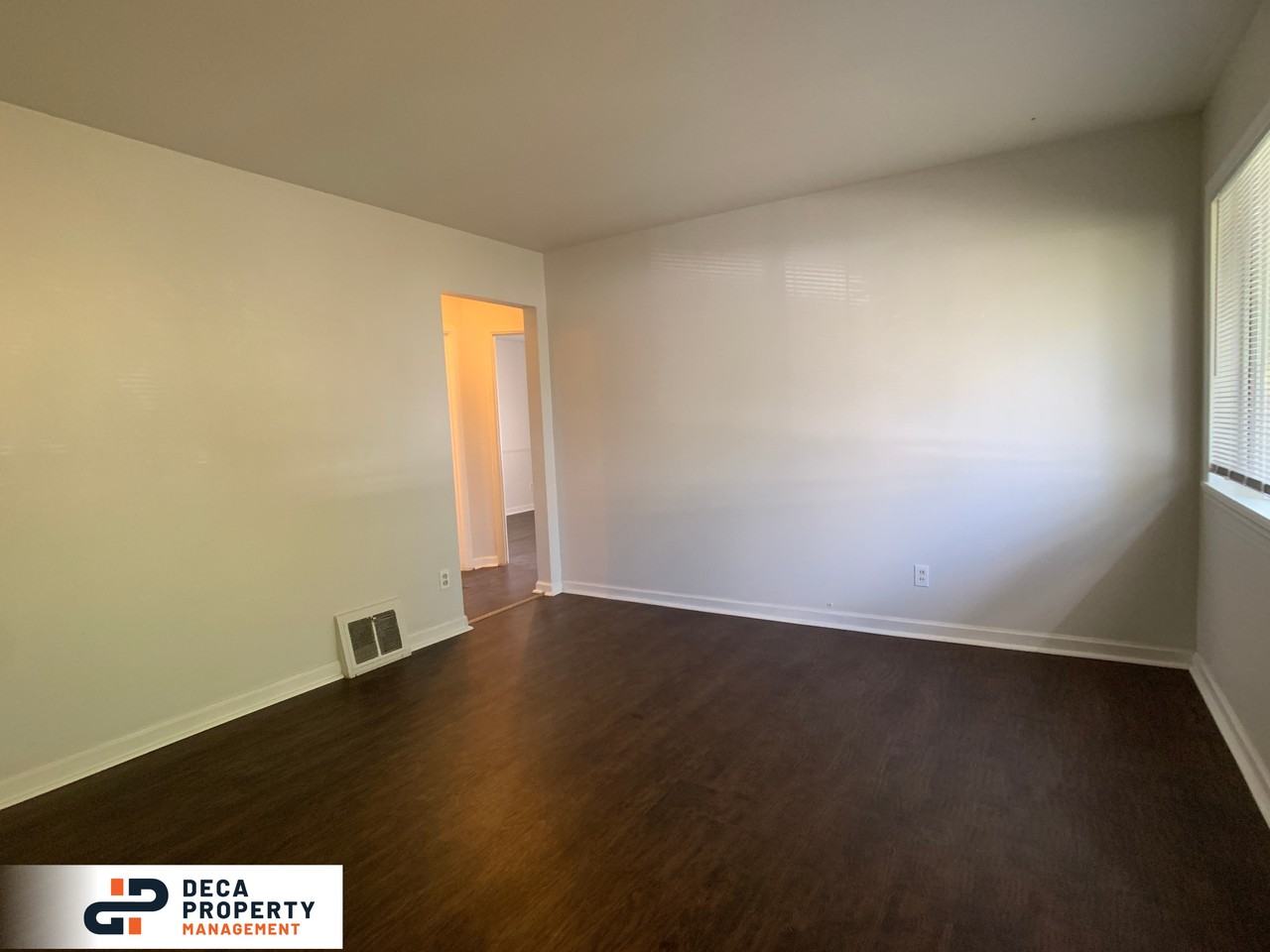 130 Saint Daniel Ln - Photo 3 of 13