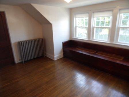 600 S Howard St - Photo 3 of 11