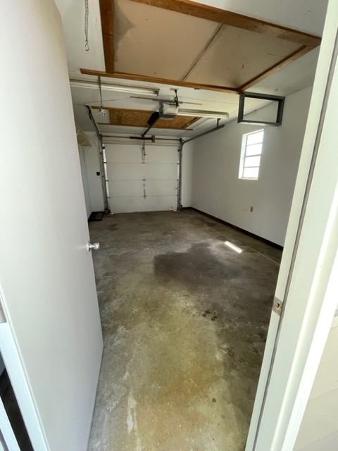 1748 S Meridian Ave - Photo 2 of 17