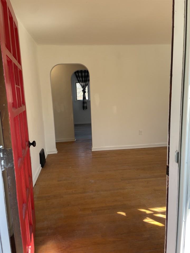 1039 Anna Ave #1039 - Photo 2 of 32