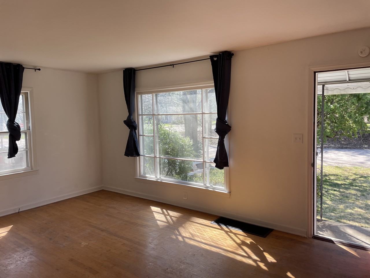 1039 Anna Ave #1039 - Photo 3 of 32