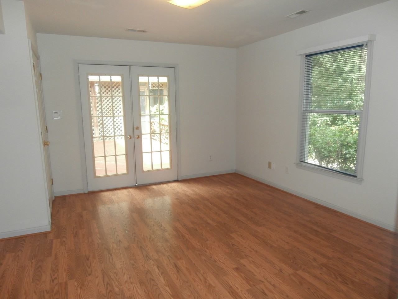 613 Brandywine Dr - Photo 2 of 10